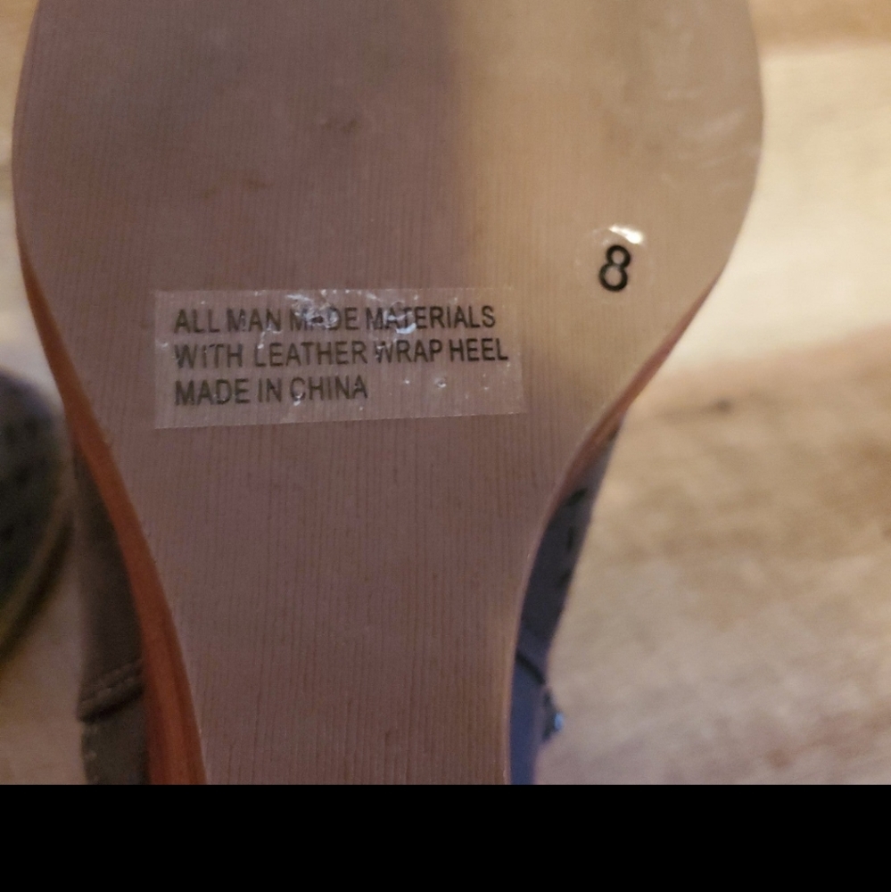 Booties - Picture 4 of 5